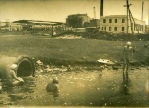 Boris Mikhailov. Salt Lake - Image 6