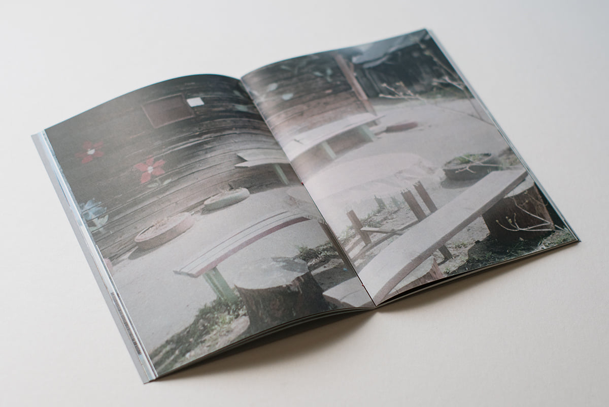 Julia Borissova. The Farther Shore. Zine-edition – FotoDepartament.Store