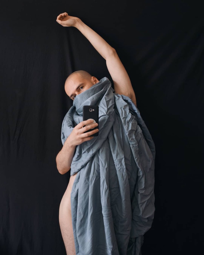 Dima Zharov. Untitled III. 32×40