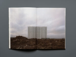 Vladimir Seleznev. OSEYEV. The history of a ghost town (Signed) - Image 4