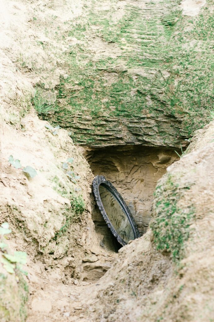Kristina Sergeeva. How Sasha Litvinov buried the gun I. 50×75