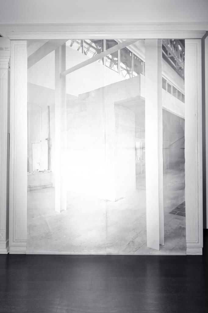 Irina Ivannikova. Playing Void I. 66×100